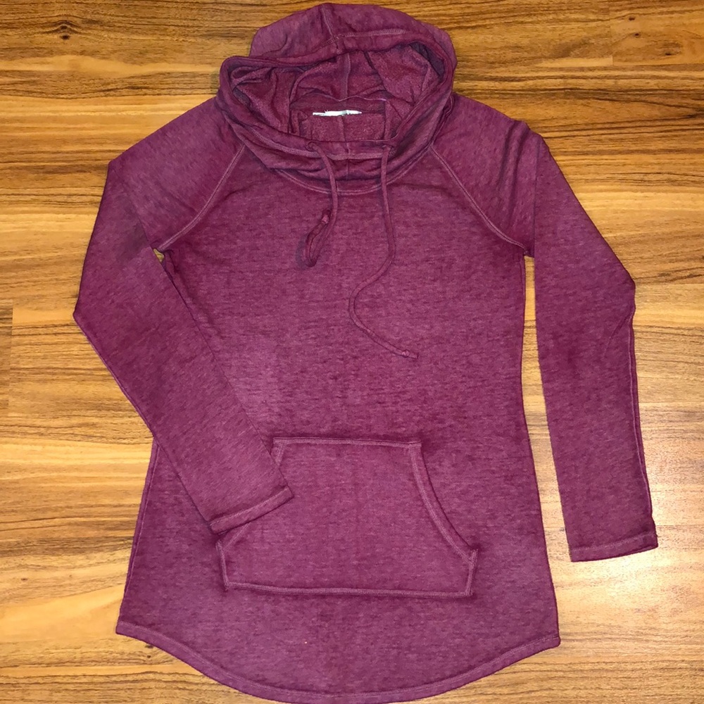 Long sleeved tunic with funnel neck/hood